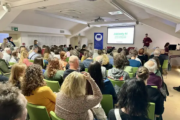 Přednáška: Základy AI aneb nebojme se umělé inteligence